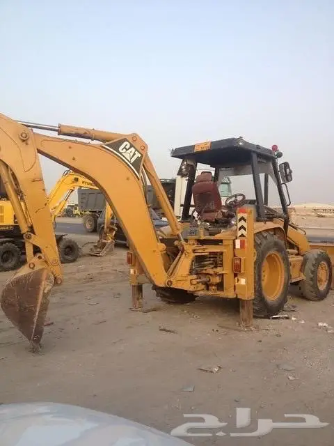 ورشة صيانة المعدات الثقيلة و المكاين الزراعية 1