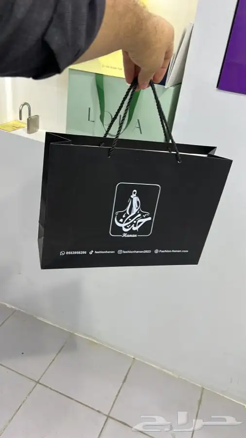 بوكس للعبايات ورق تغليف لوقو جلد ليبل قماش أكياس عبايات كرو 11