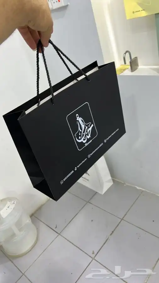بوكس للعبايات ورق تغليف لوقو جلد ليبل قماش أكياس عبايات كرو 14