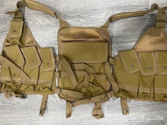 جربات مسدسات وجعب مخازن 13