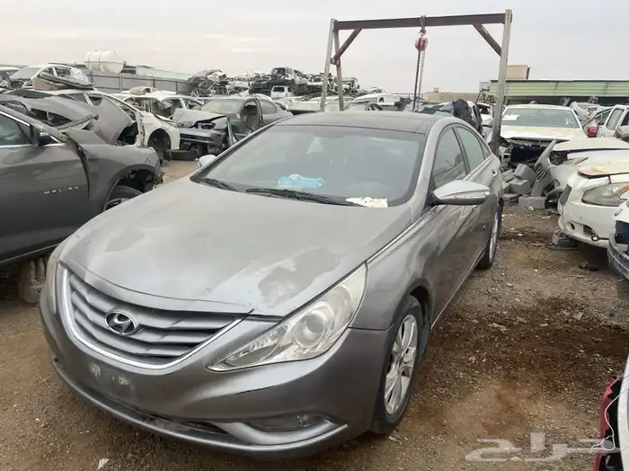 سوناتا للبيع قطع غيار تشليح 1