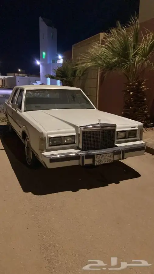 تاون كار لينكولن 1987 كلاسيك 29