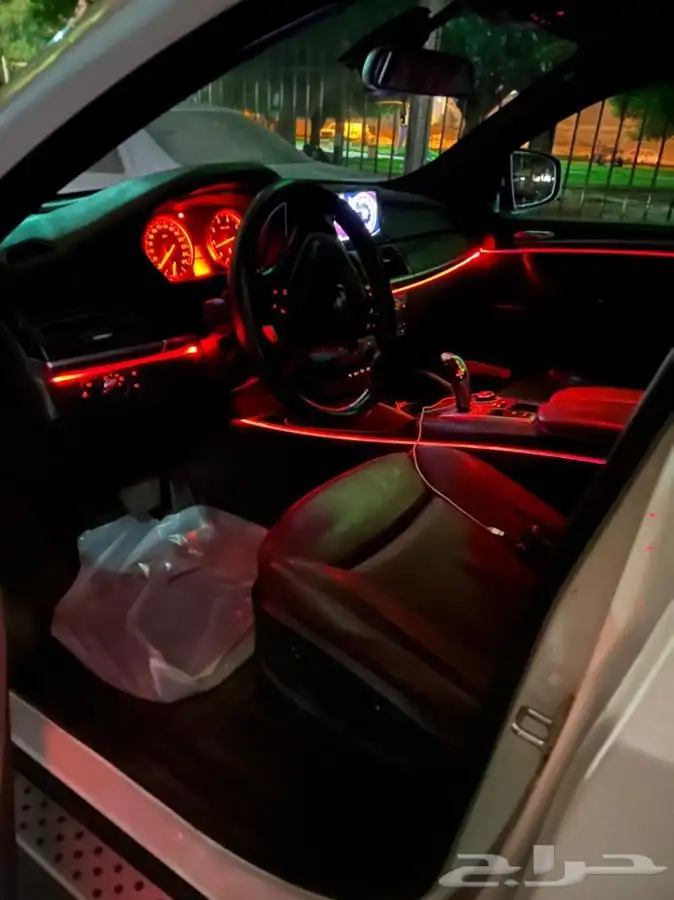 لدداخلي على جميع انواع السيارات 64لون 10