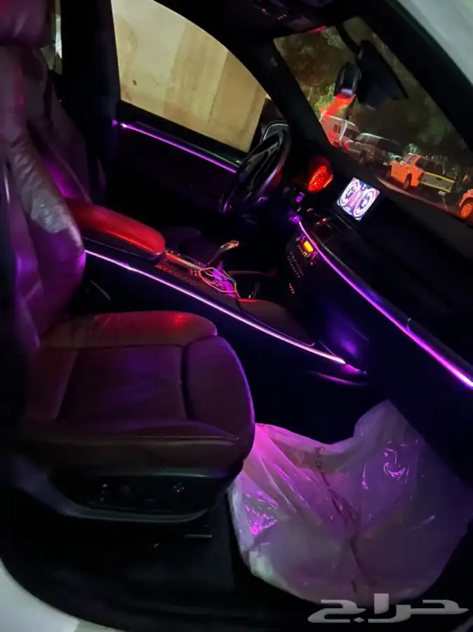 لدداخلي على جميع انواع السيارات 64لون 7