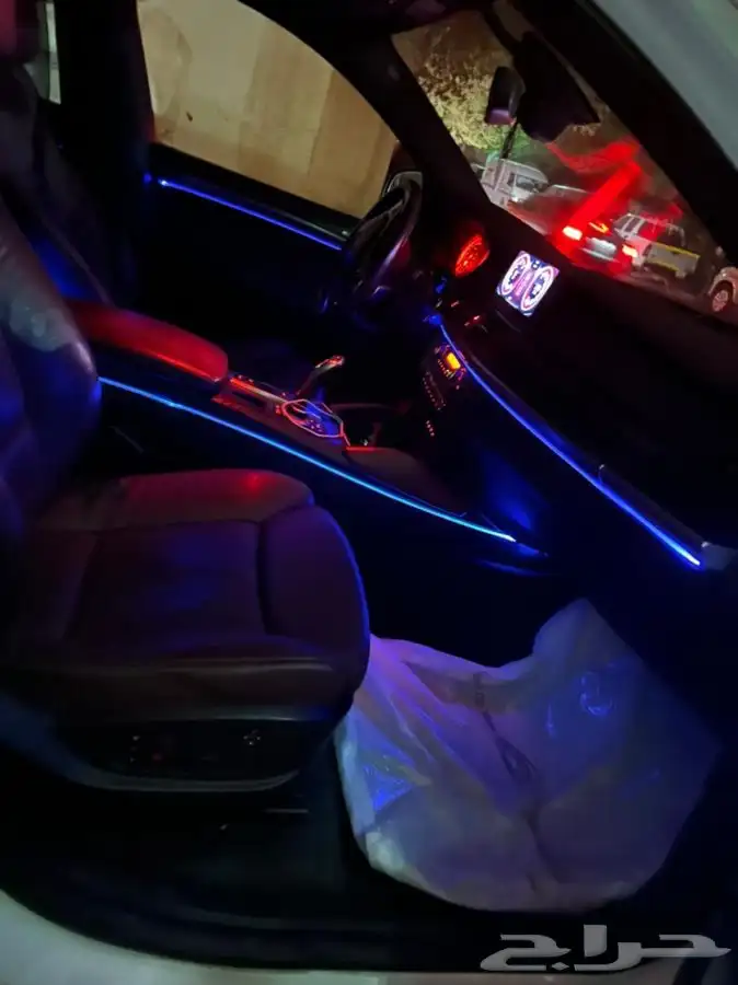 لدداخلي على جميع انواع السيارات 64لون 12