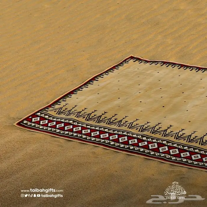 سجاد ومصلى القط العسيري التراثي 2