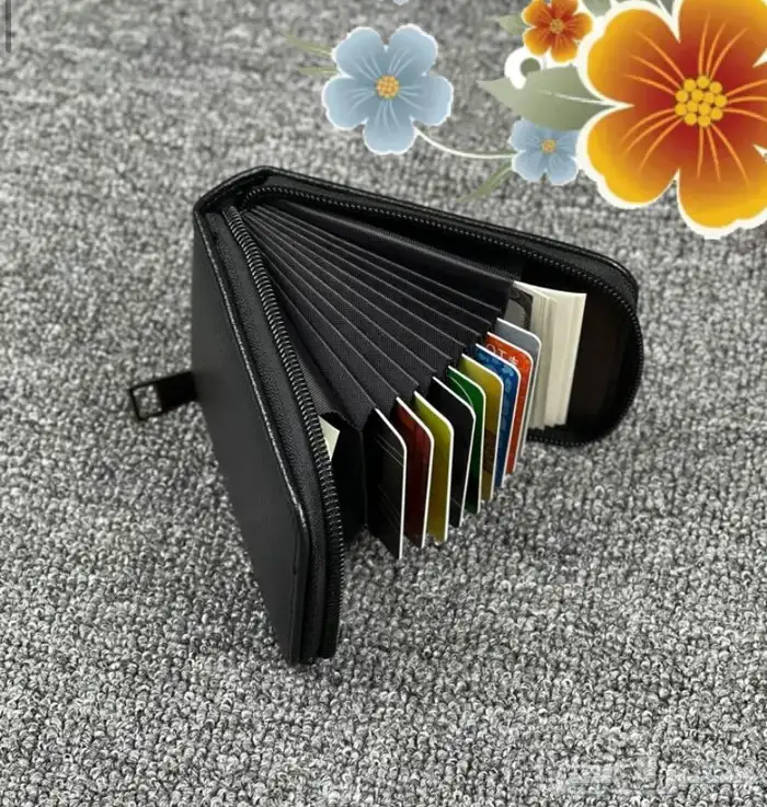 محافظ رجالية 6