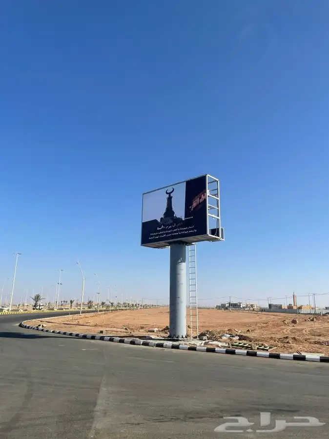 شاشات إعلانية LED 36