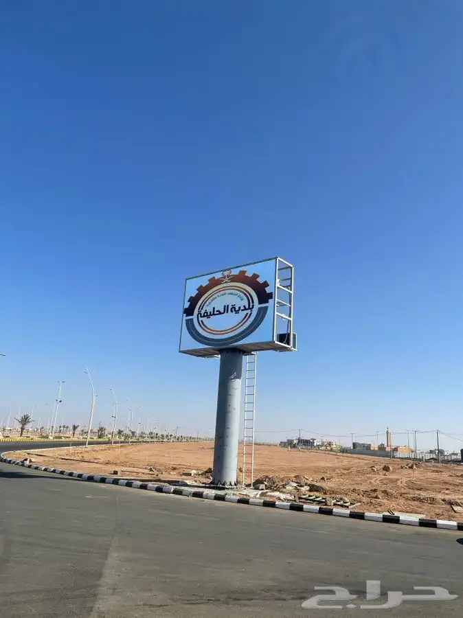 شاشات إعلانية LED 35