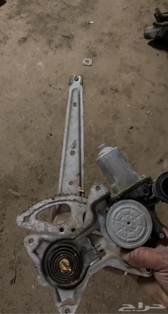 قطع غيار كامري من 2003-2006 4