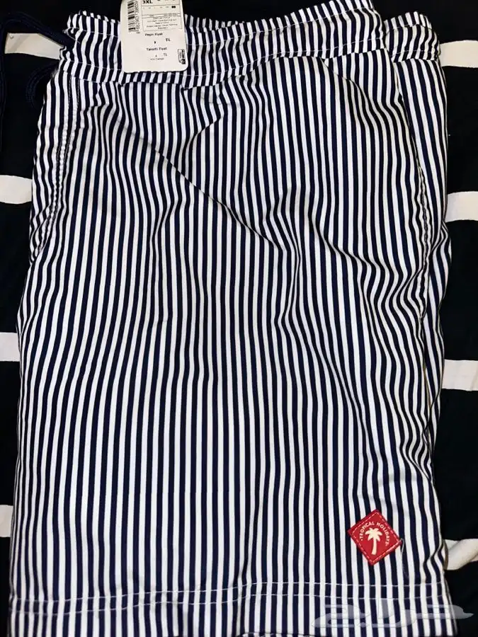 للبيع شورت سباحة مقاس 3XL 3