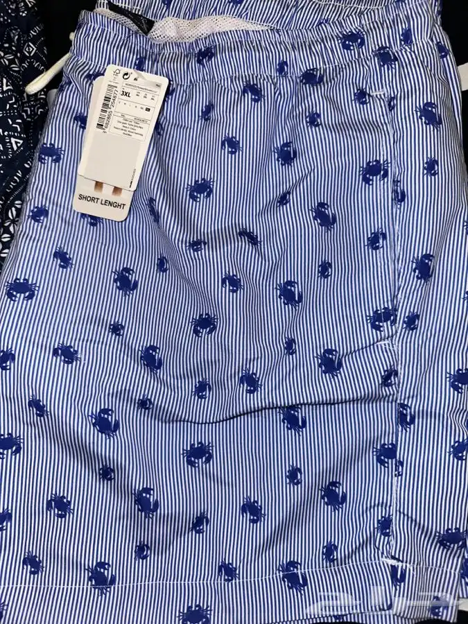 للبيع شورت سباحة مقاس 3XL 0