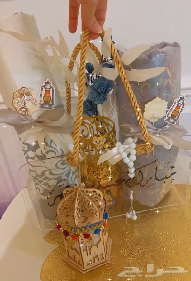 شراشف صلاه ومصحف وسجاده طقم و التسليم فوري 1
