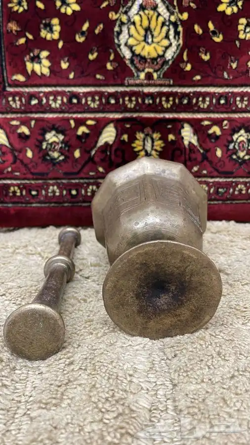 نجر مضلع منقوش قديم من النوادر حجم صغير 4