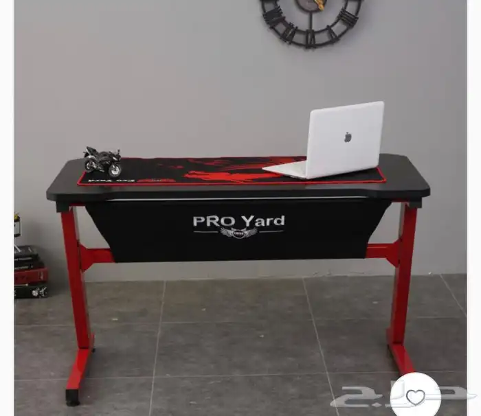طاولة قيمنق ليد RGB لون أحمر399 1