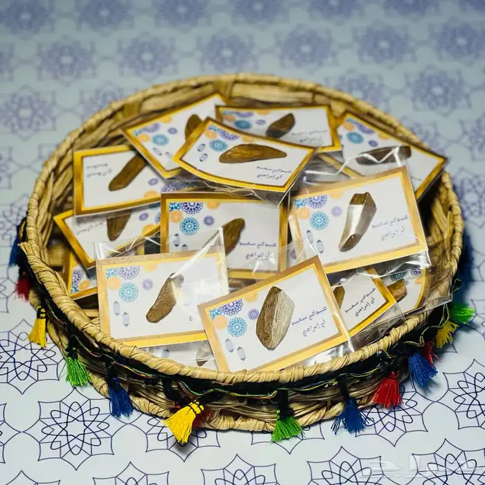 توزيعات عود وبخور لجميع المناسبات 2
