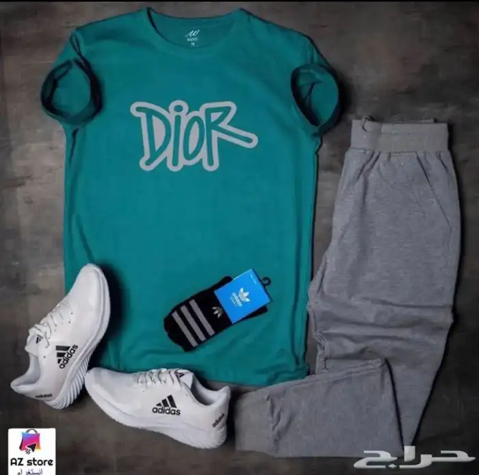 تيشيرتات شورتات اطقم بلوفرات و بناطيل رياضيه 42