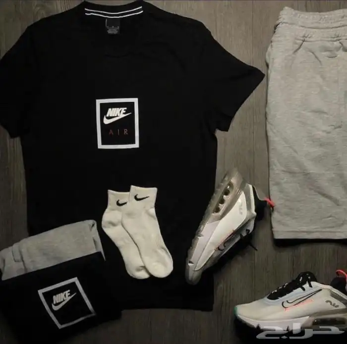 تيشيرتات شورتات اطقم بلوفرات و بناطيل رياضيه 48