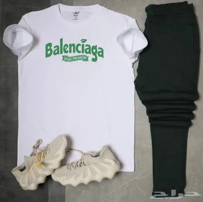 تيشيرت يتحدى الحر توصيل لجميع المدن ..نوفر جميع المقاسات 42