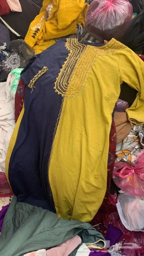 جلابيات وشنط وفساتين عبايات مستعملة 0
