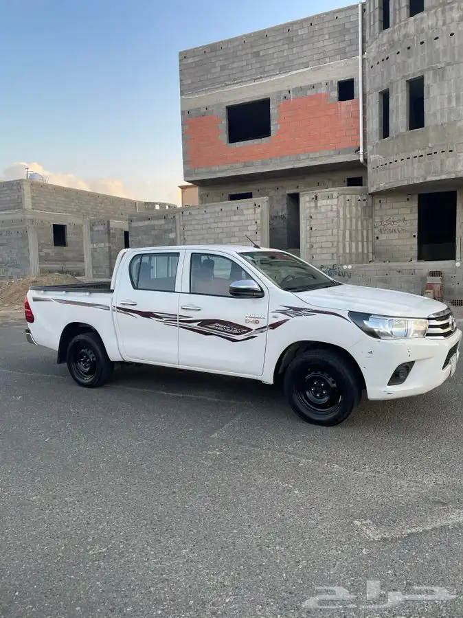 (تمم البيع )هايلكس 2020 ديزل قزاز هندل 2