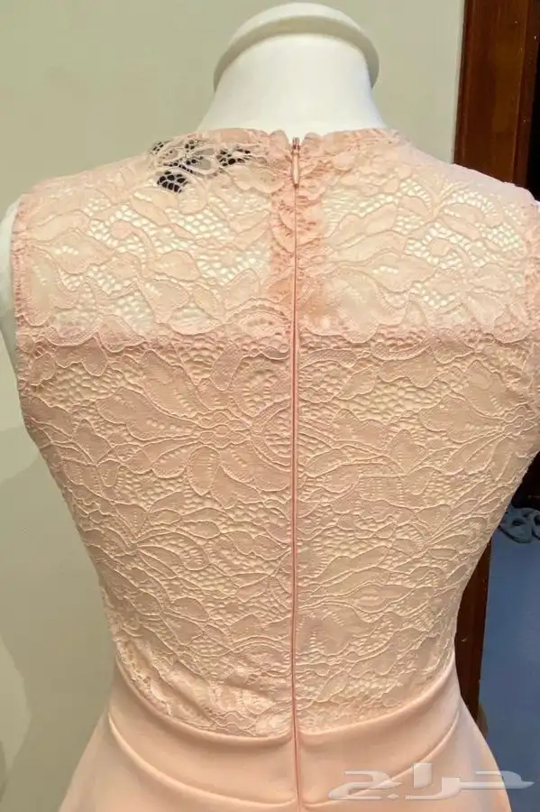 فستانين 1 فستان (بنات )2 وفستان (نسائي) 2