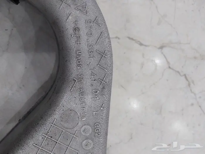 البيع مقص خلفي يسار للبورش باناميرا 1