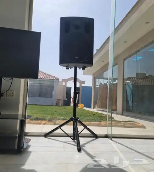 سماعات مايكات للإيجار لحفلات والمناسبات 2