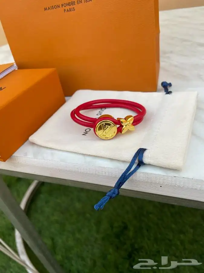 اساور عصريه شبابيه انيقة 65