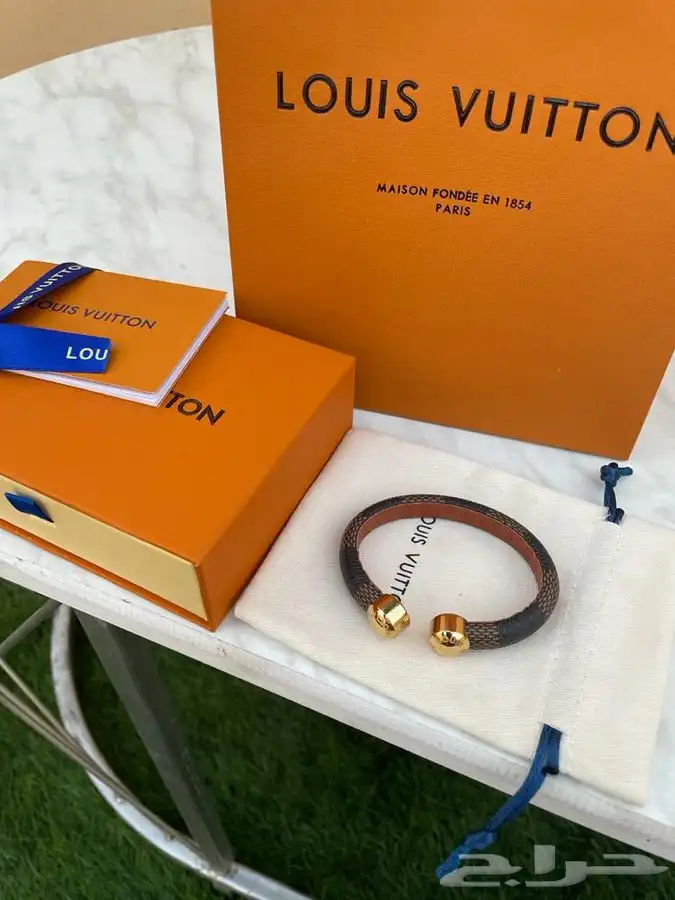 اساور عصريه شبابيه انيقة 76