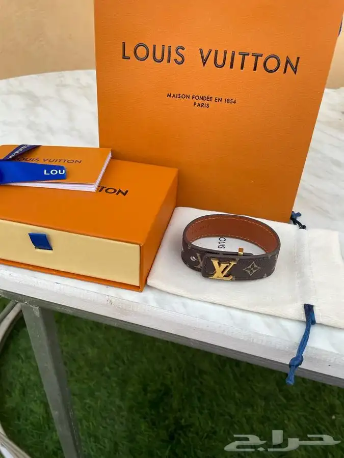 اساور عصريه شبابيه انيقة 71