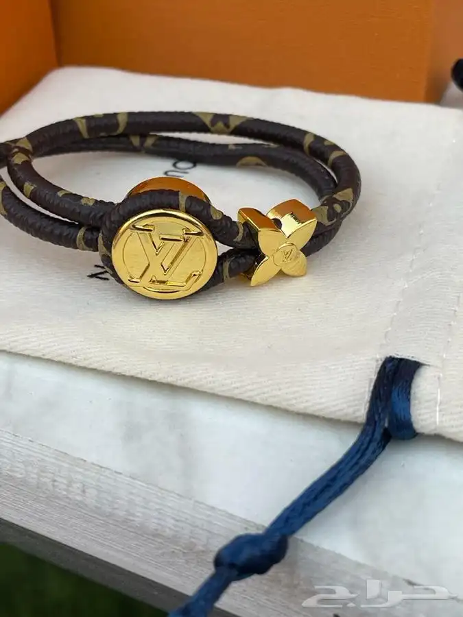 اساور عصريه شبابيه انيقة 70