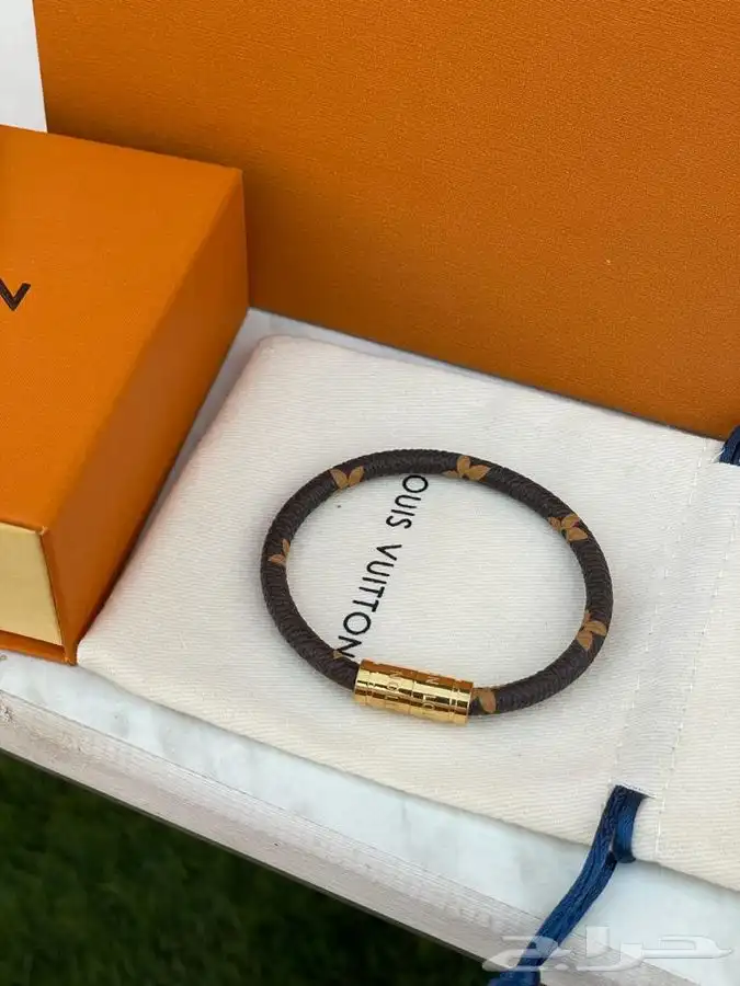 اساور عصريه شبابيه انيقة 63