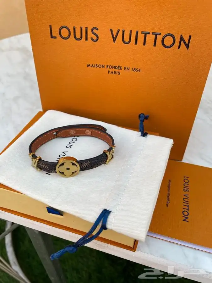 اساور عصريه شبابيه انيقة 50