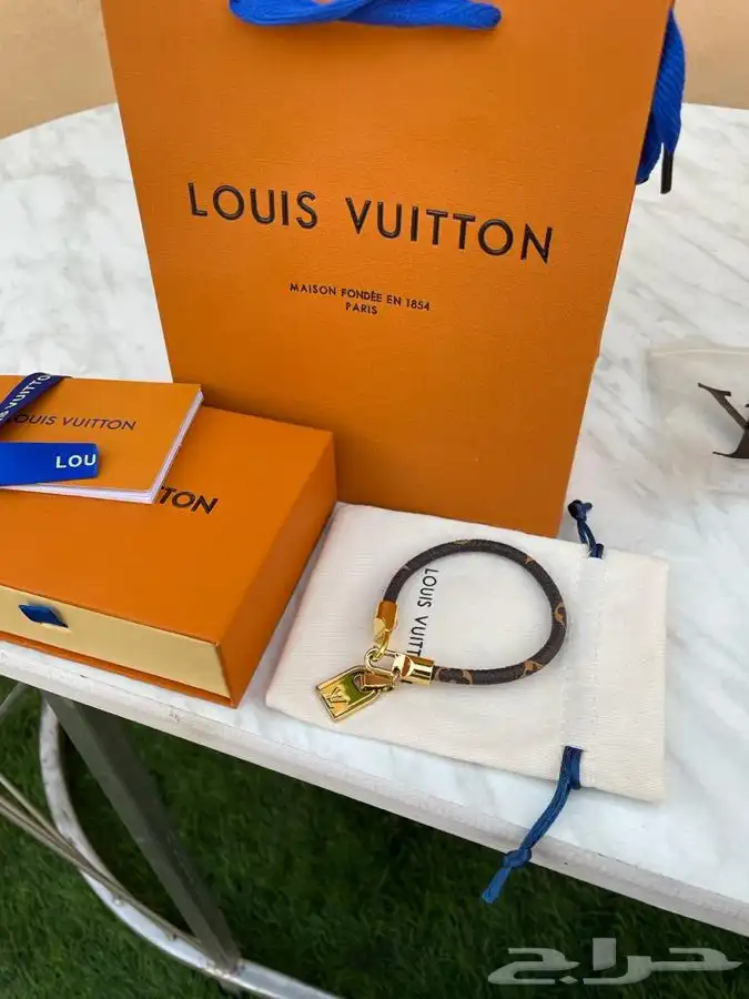 اساور عصريه شبابيه انيقة 69