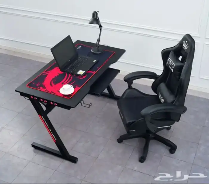 بكج كرسي برو 3  طاوله ليد RGB  حامل كيبورد توصيل لجميع 1