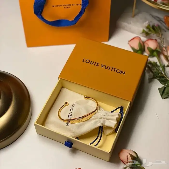 اساور عصريه شبابيه انيقة 90