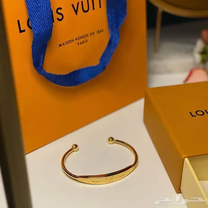 اساور عصريه شبابيه انيقة 91