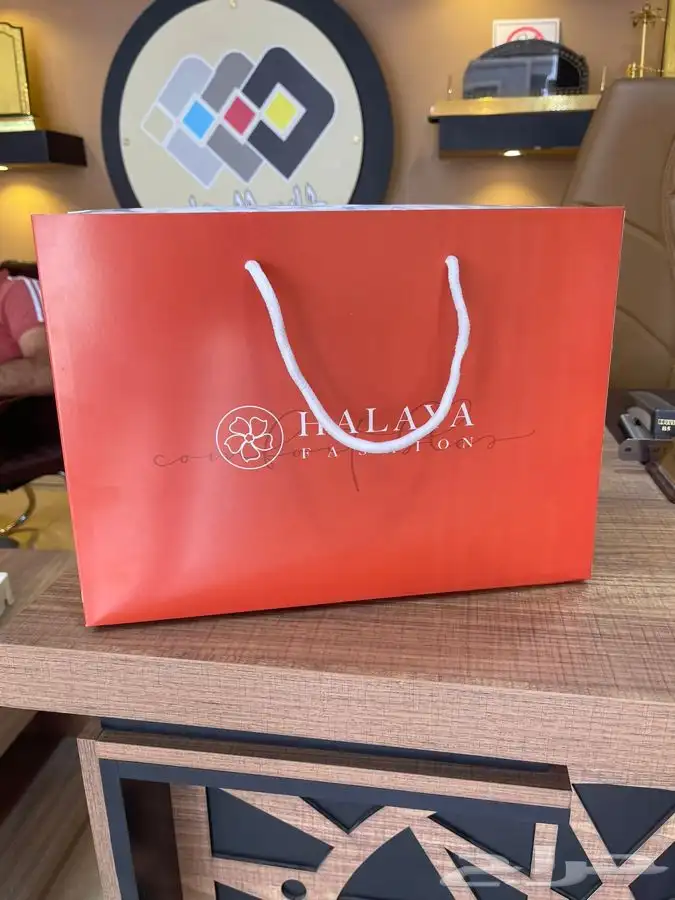 بوكسات عبايات جميع الاشكال  طباعة تيشرت  استيكر   بزنس كارد 44