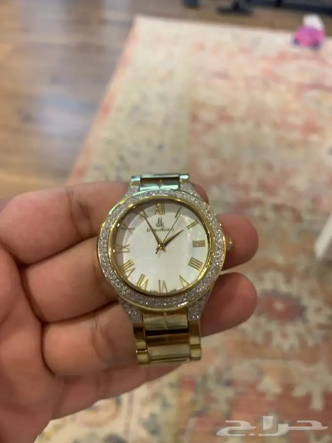ساعة الماس من الركن السويسري حديدة 0