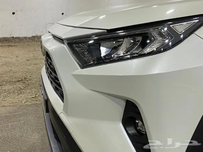 تويوتا راف فور 2020 فل كامل دبل شبيه الزيرو مباع 15