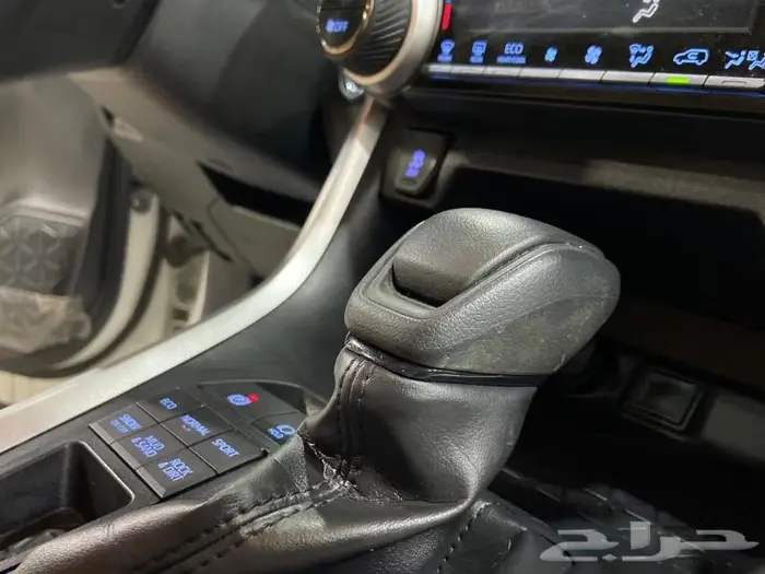 تويوتا راف فور 2020 فل كامل دبل شبيه الزيرو مباع 30