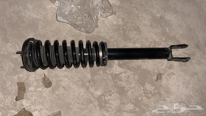 قطع غيار رنج روفر وجاكوار بورش بنتلي مزراتي 22