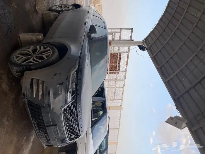 قطع غيار رنج روفر وجاكوار بورش بنتلي مزراتي 19