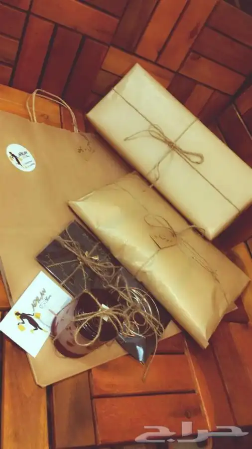 الورده الذهبيه مطليه بماء الذهب اجمل هديه للعيد 15