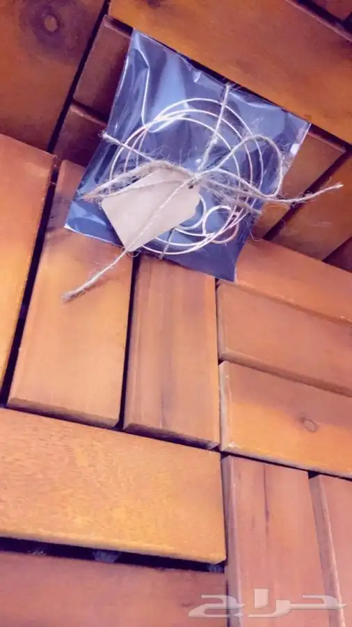 الورده الذهبيه مطليه بماء الذهب اجمل هديه للعيد 13