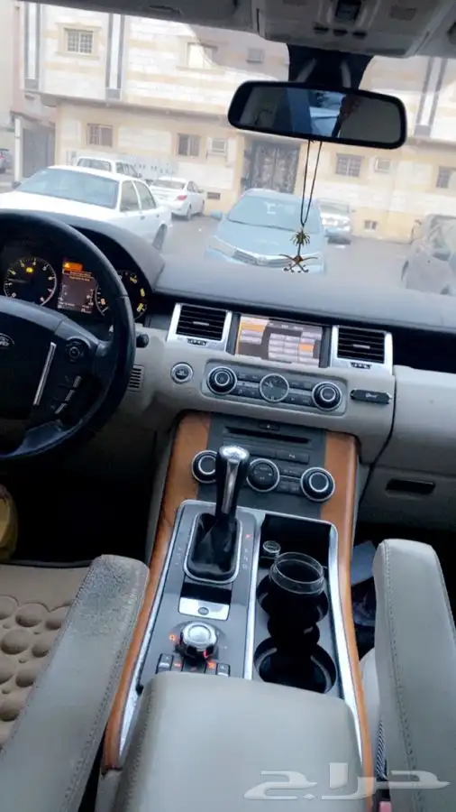 رنج روفر 2010 سبورت 400 بدون سوبر اقتصاديه في البنزين 14