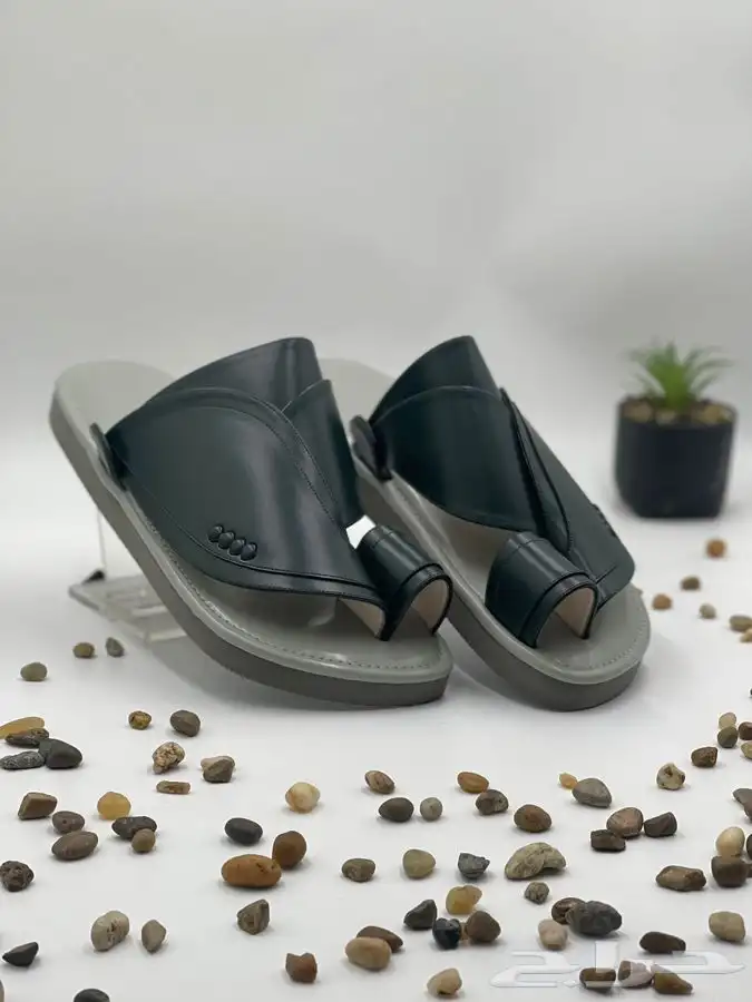 اهدي من احببت حذاء رجالي فخامة وجودة 39