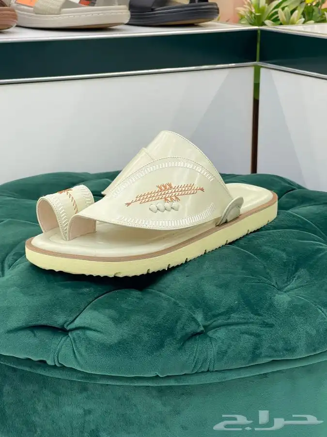 اهدي من احببت حذاء رجالي فخامة وجودة 23