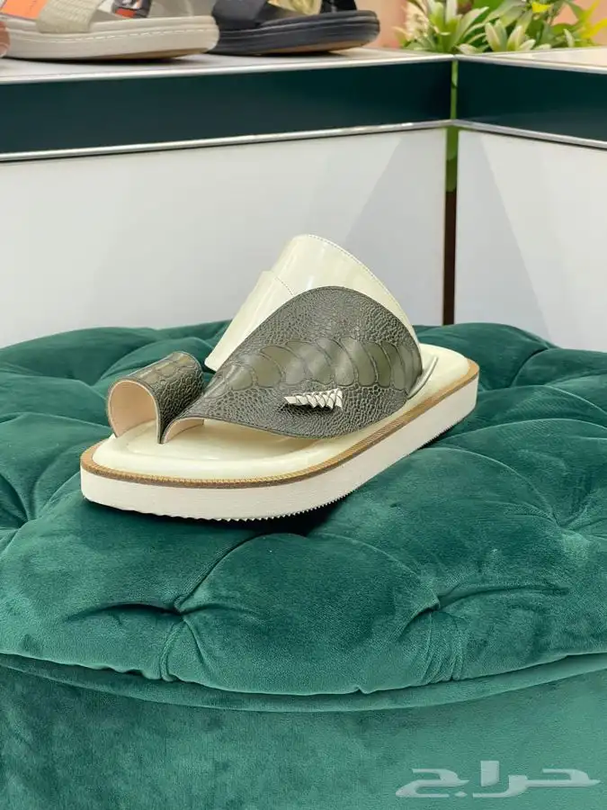اهدي من احببت حذاء رجالي فخامة وجودة 26